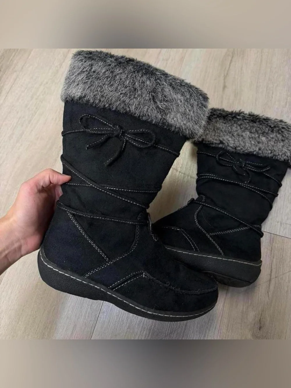 Y2K grunge American eagle fur boots with bow🩶
